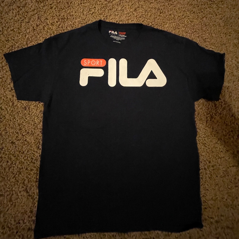 FILA men’s large t-shirt